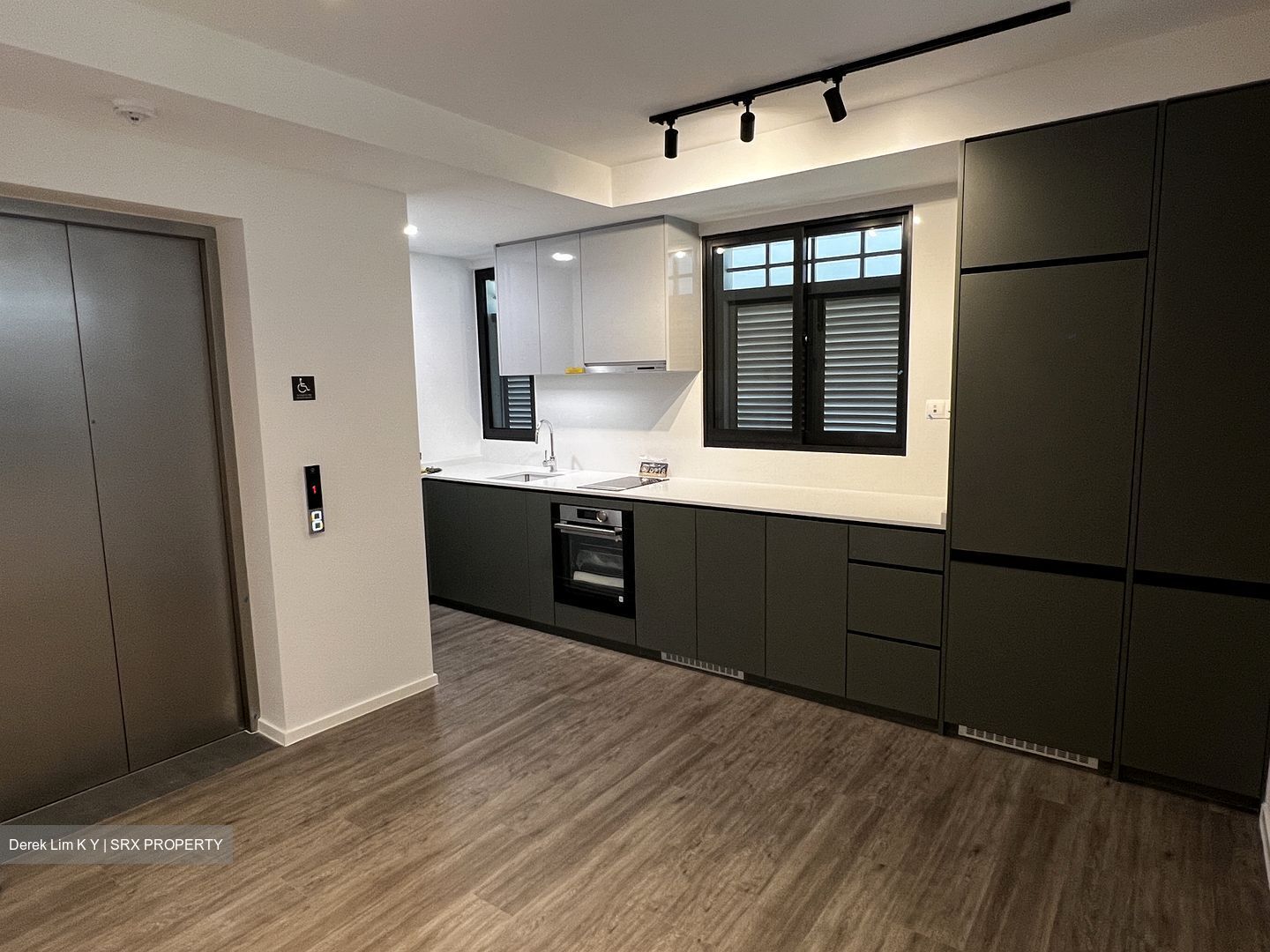 Avenue South Residence (D3), Apartment #443113241